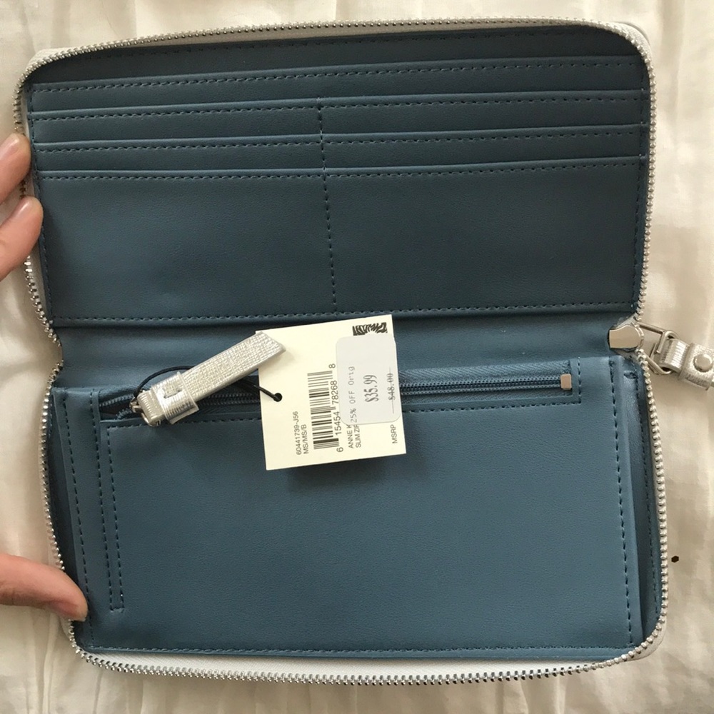 Anne Klein silver wallet - Picture 2 of 3